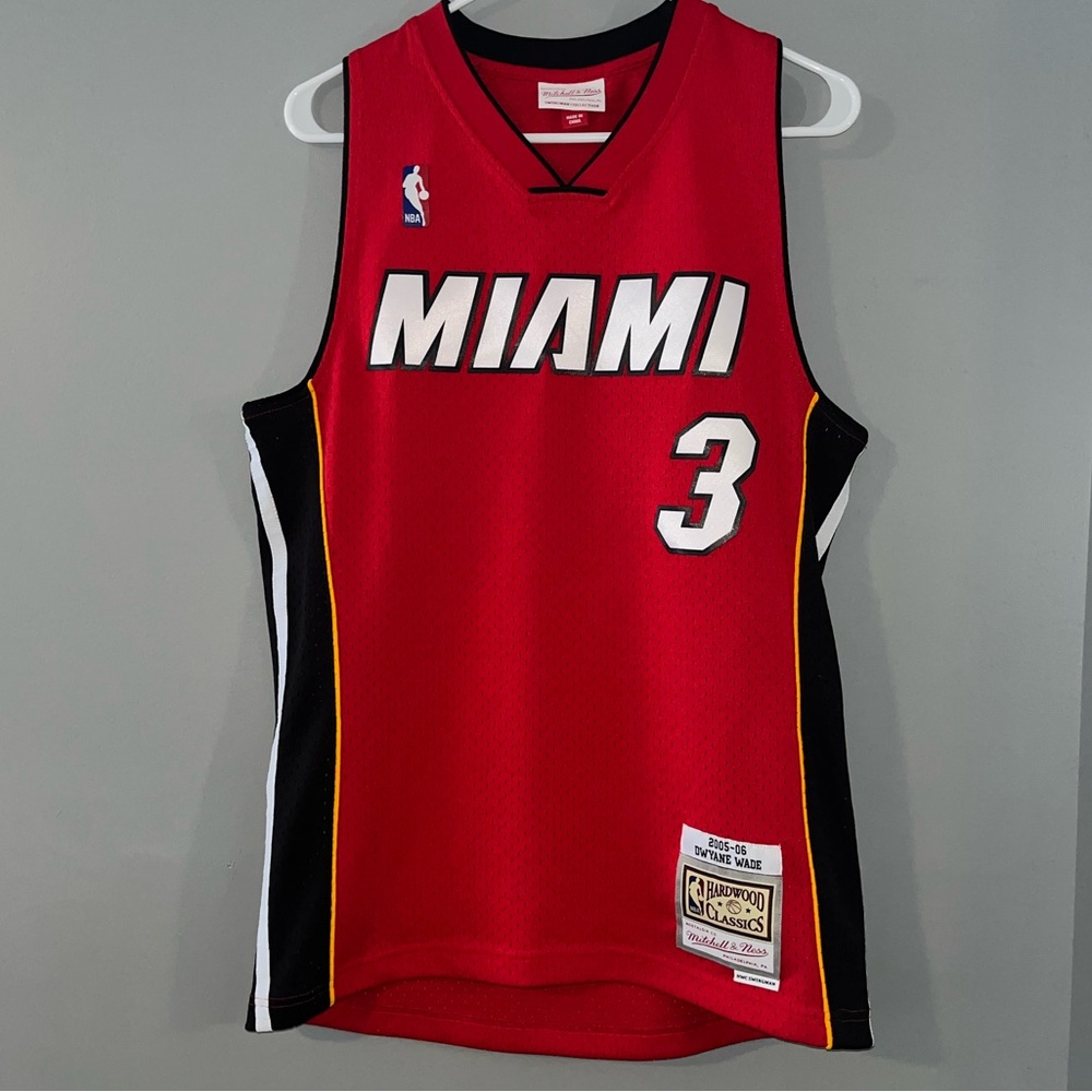 Dwayne Wade Red #3 Miami Heat Mitchell & Ness 2005-06 Throwback NBA Road Jersey